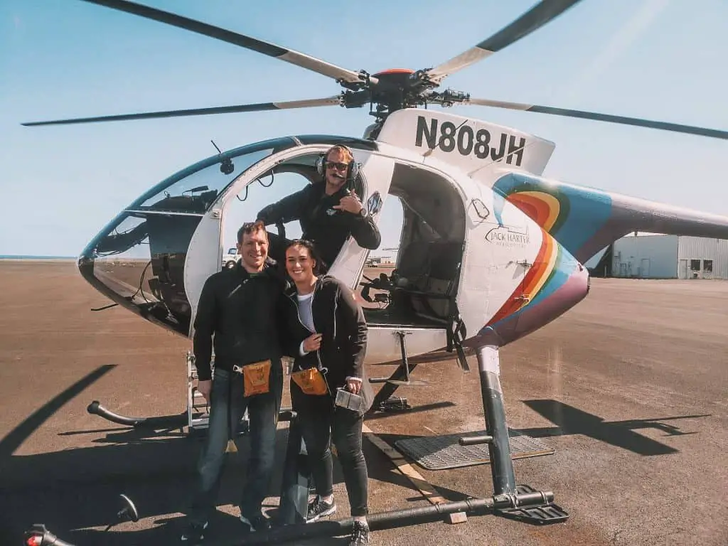 What to Wear on a Helicopter Ride | Riding a Helicopter Flight - The Tina  Lifestyle