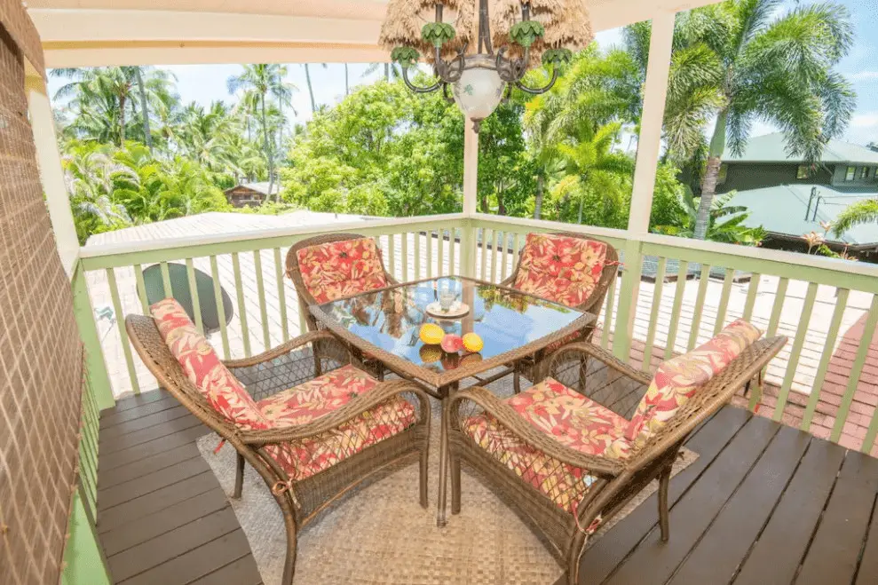  Outdoor-Dining-Porch-at-Wailua-Riverside-Cottage- One Week in Kauai